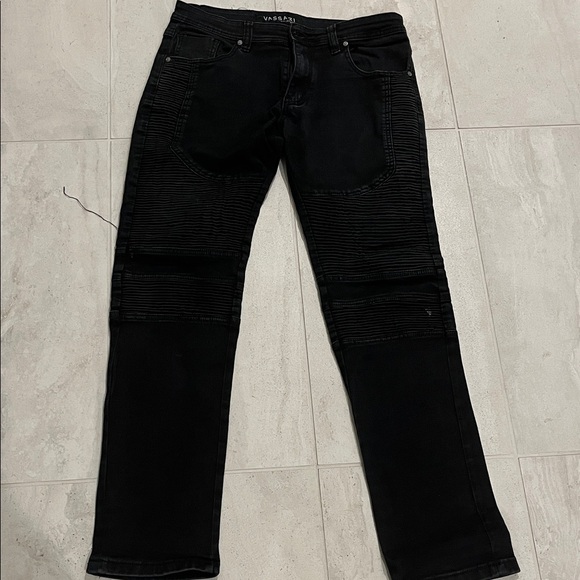 Vessari Men's Slim Black Jeans - Picture 1 of 8